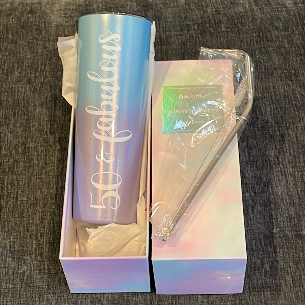 New in box “50 & Fabulous” skinny tumbler by Onebttl metal straw 20 ounces/500mL